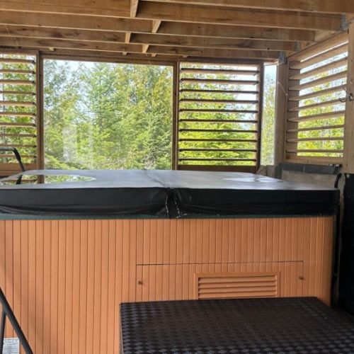 Keep the hot tub warm and protected with the insulated cover when not in use.