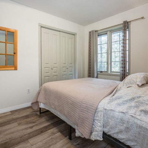 Just one of the three incredibly comfy - cozy bedrooms.