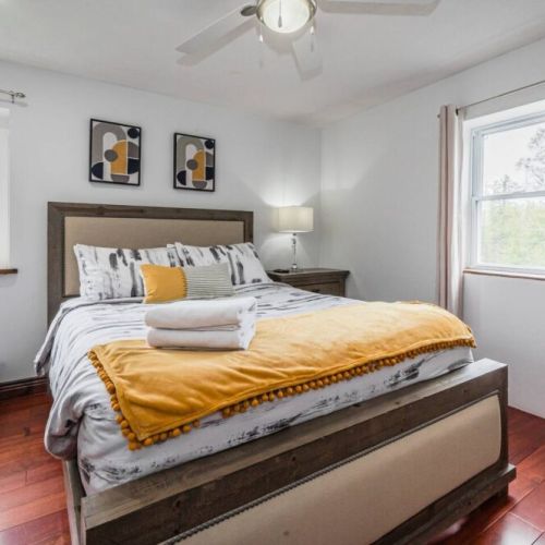 The second floor second guest room. Freshly laundered linens await you.