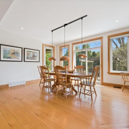 Bright dining area perfect for family meals and gathering together.