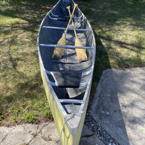 Canoe ready for quiet paddles along the shoreline