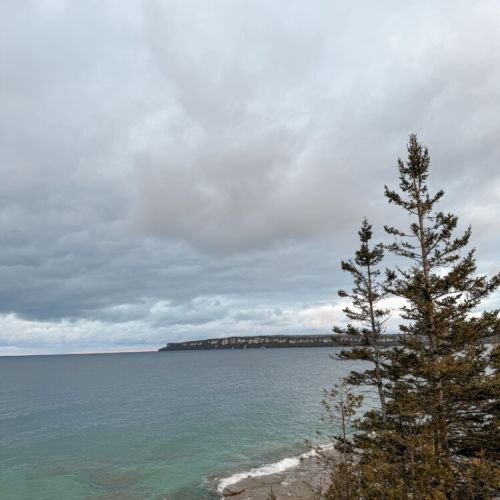 Wake up to breathtaking lakefront views with private beach access at this cozy waterfront vacation rental, perfect for nature lovers and adventurers alike!