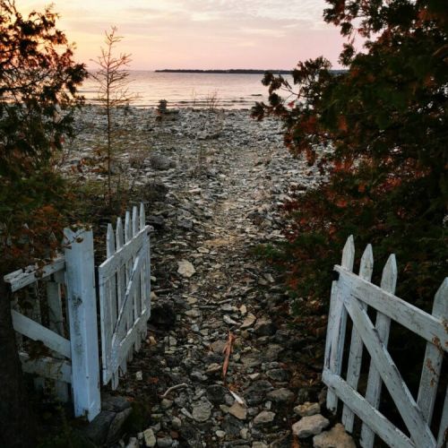 The white picket fence adds a fairytale like experience to your stay.