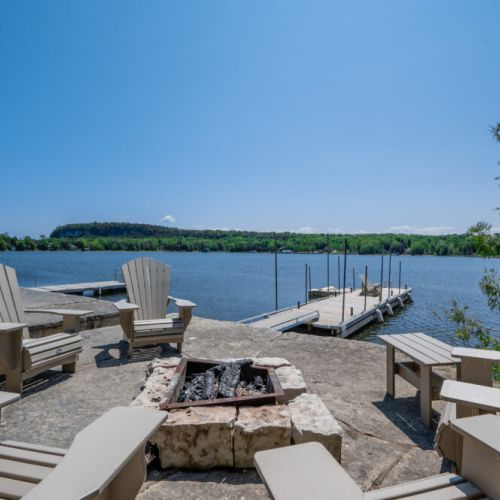 Firepit area by the water—gather around and enjoy evenings under the stars.