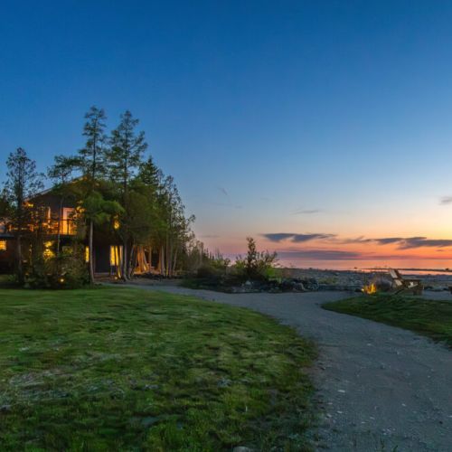 Experience the best of Tobermory at this stunning property boasting 1.1 acres of private land. Relax by the lake, gather around the outdoor fire pit, and create memories that will last a lifetime.