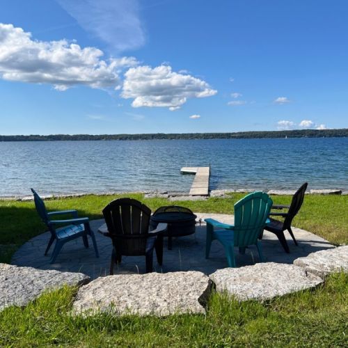 Relax around the firepit right by the water, an ideal spot for evening conversations, marshmallows, and unforgettable Georgian Bay sunsets.