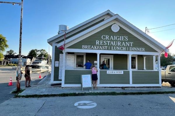 Craigie’s Harbourview Restaurant