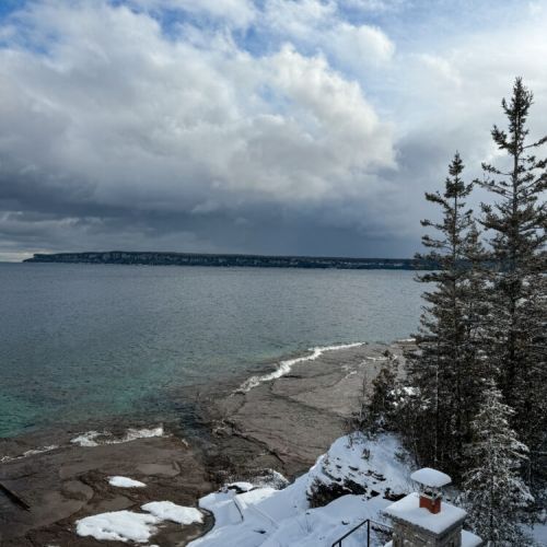 Steps from the water’s edge! Enjoy direct lake access and incredible shoreline scenery at this all-season vacation rental retreat.
