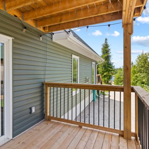 Multiple outdoor spaces let you relax and enjoy the fresh Bruce Peninsula air.