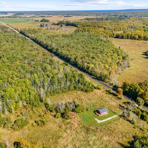 Smith Homestead is tucked into the Bruce Peninsula countryside, surrounded by an incredible landscape of forest, wetlands and open farmland.