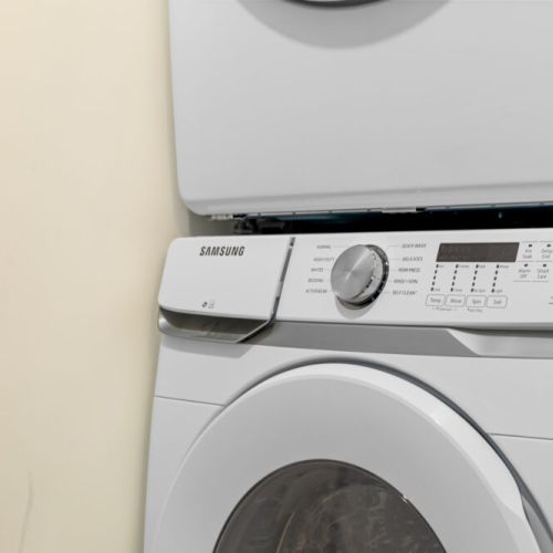 Full-size washer and dryer make it easy to keep up with laundry during your stay.
