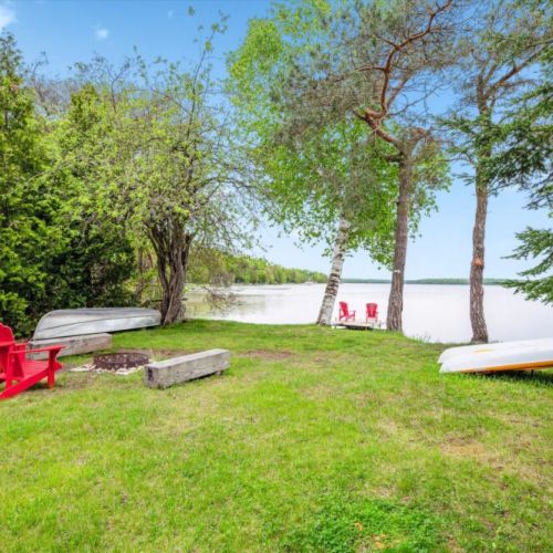 Gather around the lakeside firepit under the stars, or launch your canoe from this peaceful, tree-lined shoreline access.