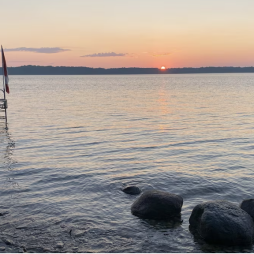 Swim off the private pier, soak in the stunning sunsets, and enjoy a perfect lakeside spectacle.