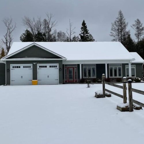 Ace Cottage in winter mode: a peaceful, snow-blanketed retreat with plenty of parking and easy access—your cozy getaway starts here.