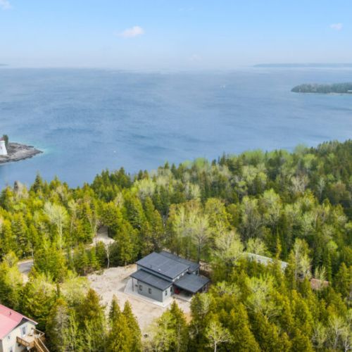 Welcome to Tubside Tranquility, Tobermory.