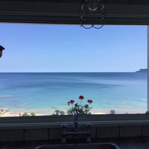 Wash dishes with one of the best views on the peninsula.