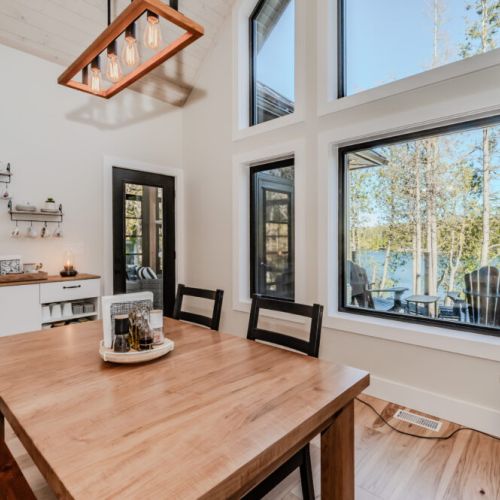 Escape to this cozy lakeside vacation rental with stunning forest views, rustic charm, and modern comforts. Perfect for relaxing getaways, nature retreats, and memorable travel experiences. Ideal for couples or small group adventures.