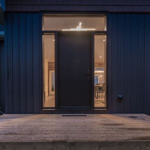 The Huronia is a smart enabled home providing a dramatically beautiful entrance to your vacation.