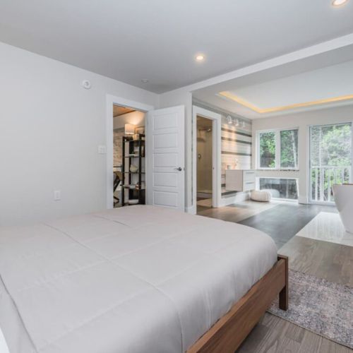 The master bedroom is breathtakingly beautiful. It features a rare independent tub, and separate bathroom.