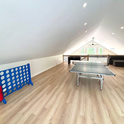 The ultimate rec space – ping pong, foosball, darts, and even giant Connect Four. There's room for everyone to play, laugh, and make memories together.