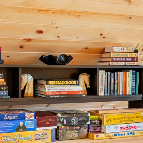 Spend quality time with the collection of board games and books in the loft.