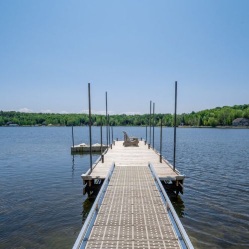 Private dock access—perfect for boating, swimming, or launching your next Georgian Bay adventure.