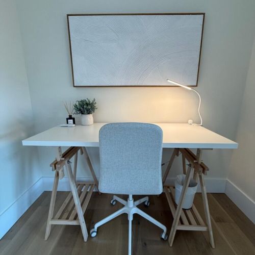 Stay connected while you unwind with a stylish dedicated workspace—ideal for remote work by the lake.