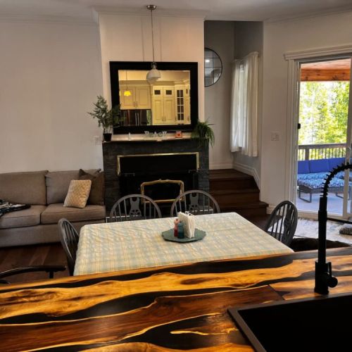 Dining area with access to the patio, perfect for shared meals and indoor-outdoor living