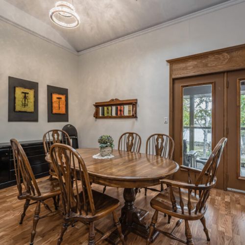 Enjoy dinner with a view from the dining table.