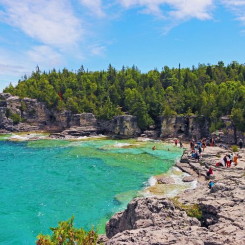 The Grotto is just 10 minutes away and is in the Bruce Peninsula National Park.