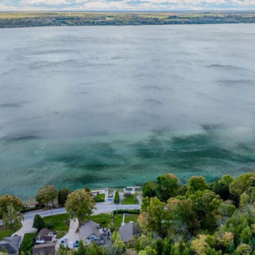 Wake up to bright, sunny mornings and crystal-clear lake views.
