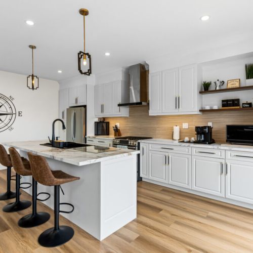 The fully equipped kitchen has everything you need to prepare meals with ease.