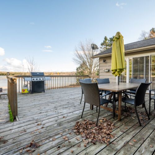 Fire up the BBQ for a casual and enjoyable cooking experience. The back deck provides an ideal space for outdoor cooking, allowing you to relish the delicious flavors of grilled dishes in the open air.
