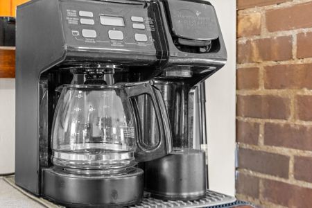 Coffee lovers are covered with a versatile coffee maker ready for your morning brew.