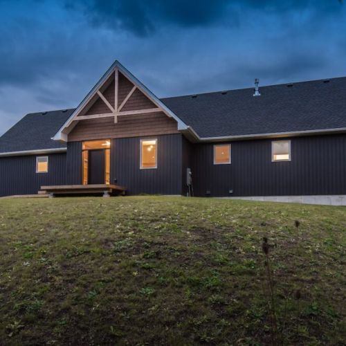 Gorgeous amongst the moody weather. Huronia is a show-stoppingly-stunning waterfront cottage.