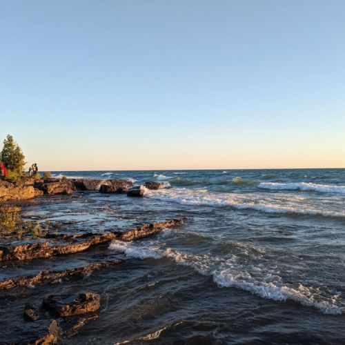 Stroll just 1.7 km to reach this stunning Lake Huron access point—ideal for a morning walk, sunset photos, or a peaceful sit by the waves.